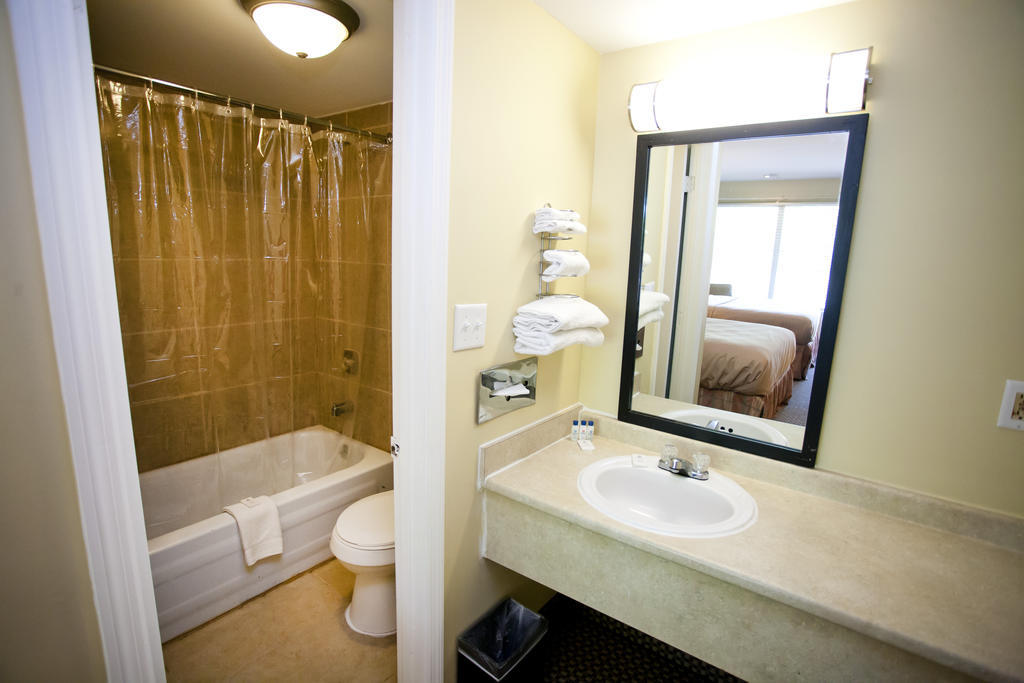 Star City Inn And Suites Grove City Oda fotoğraf