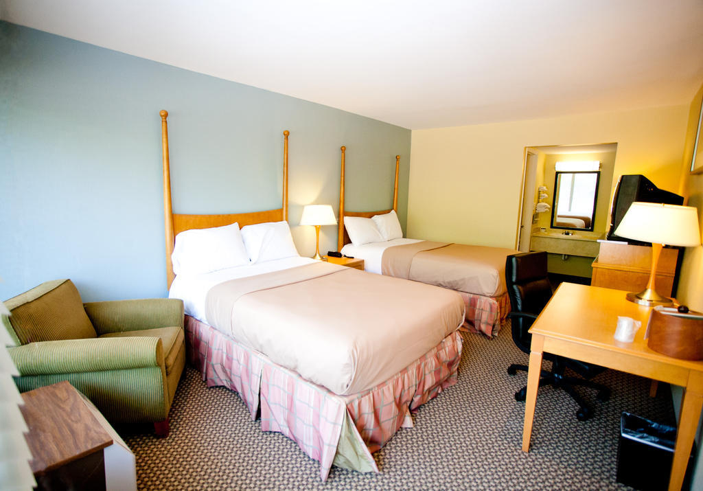 Star City Inn And Suites Grove City Oda fotoğraf