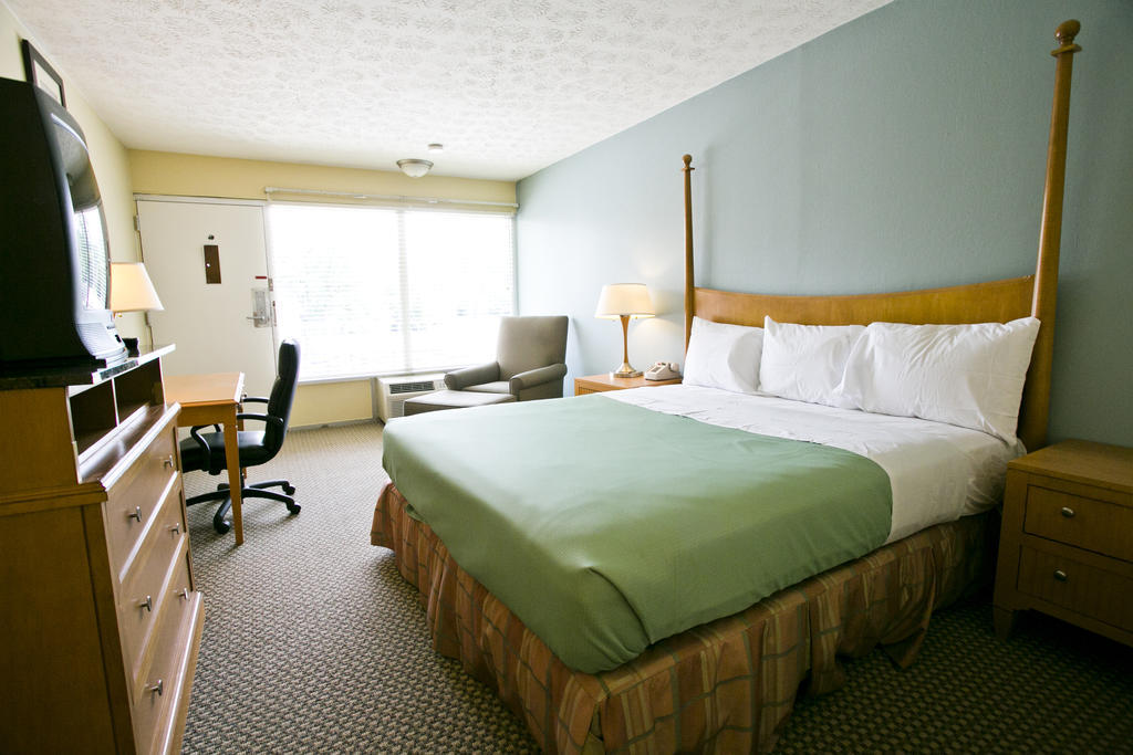 Star City Inn And Suites Grove City Oda fotoğraf